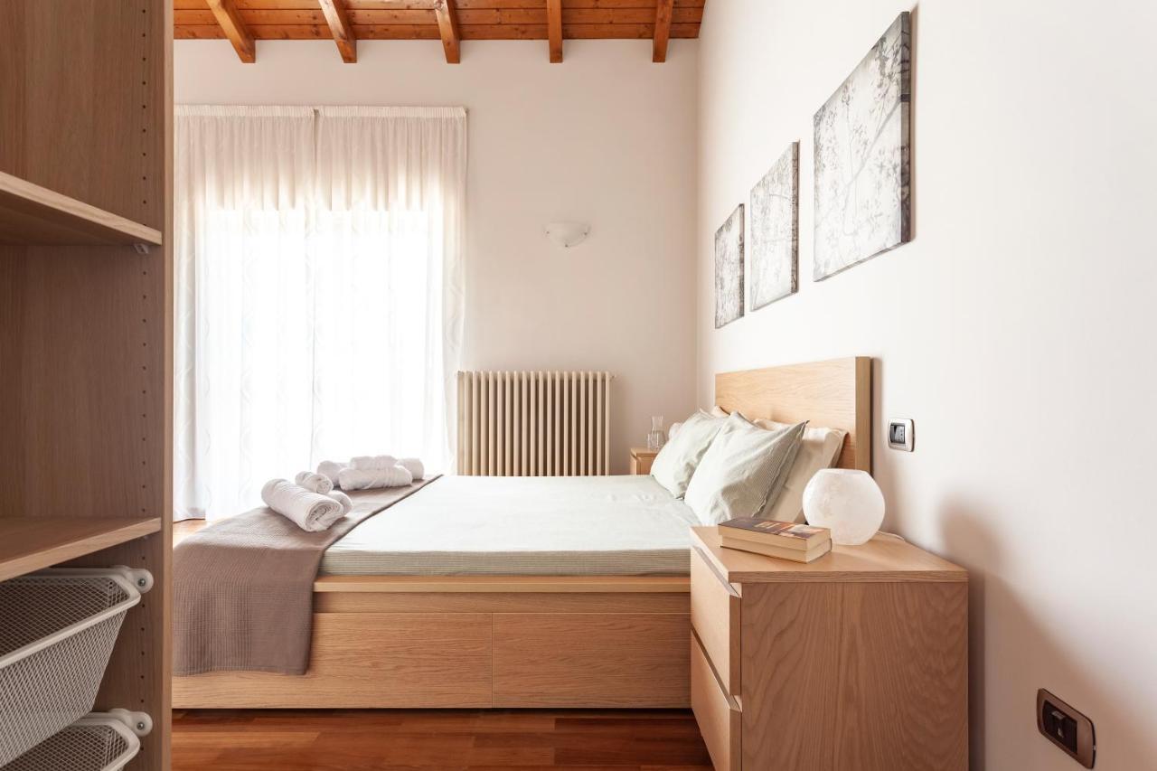 Apartment Misiadele カルナーゴ エクステリア 写真