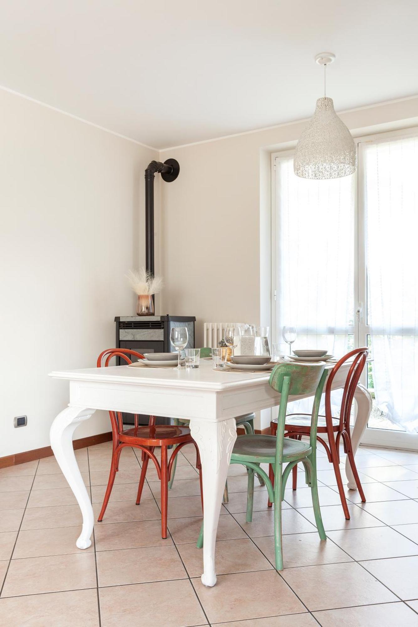 Apartment Misiadele カルナーゴ エクステリア 写真